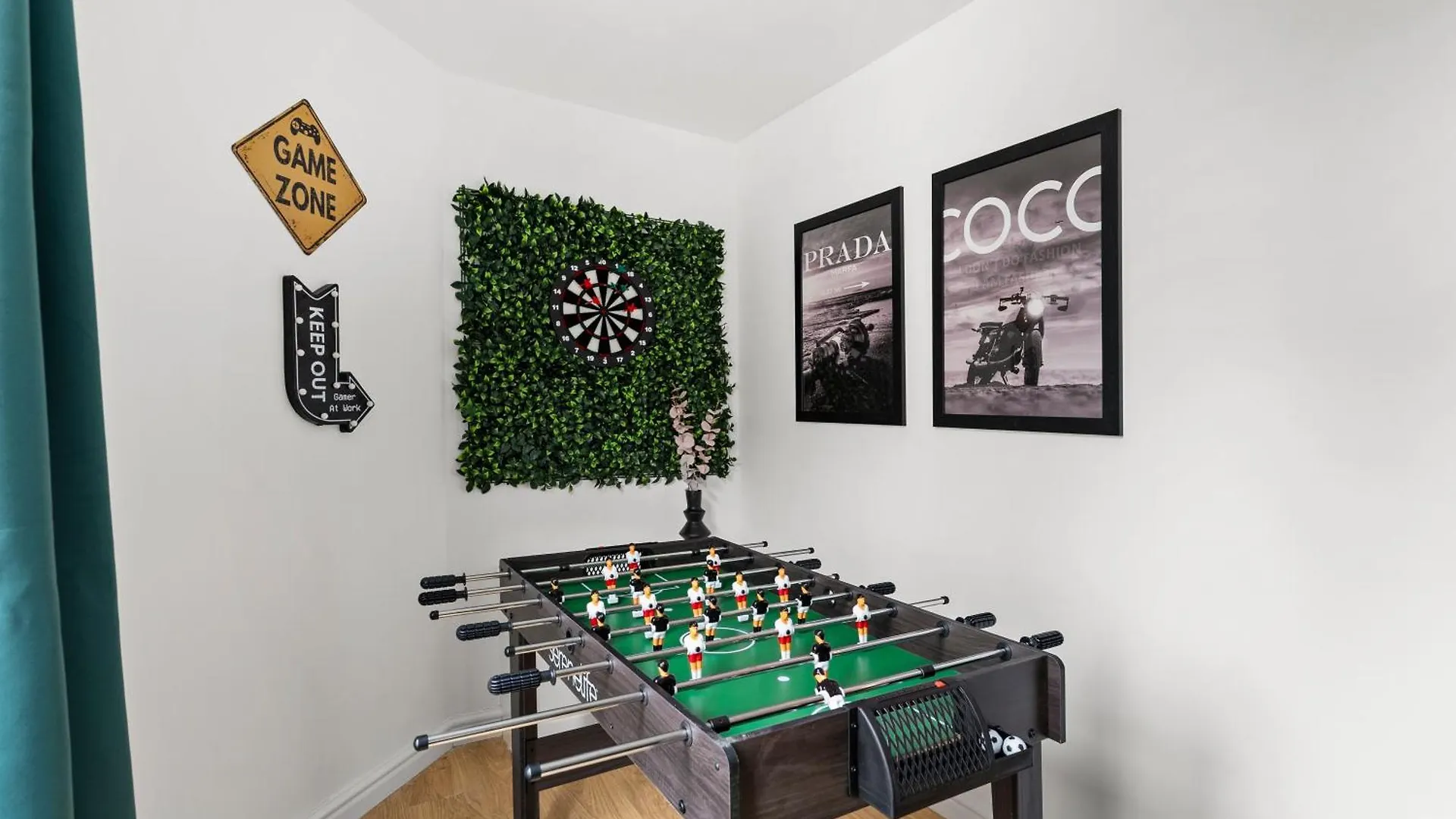 Apartment Boutique Abode - Games Room Bristol